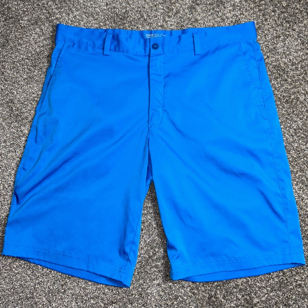 Nike golf tour performance mens blue shorts size 36 waist